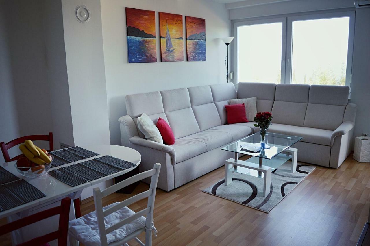 Apartman Andrijana Ловран Экстерьер фото